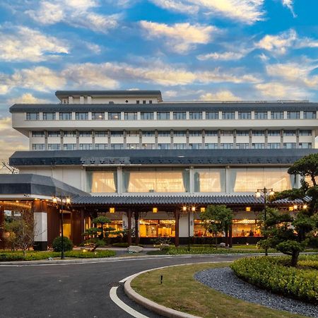 Guangdong Yingbin Hotel-Free Canton Fair Shuttle Bus Exterior photo